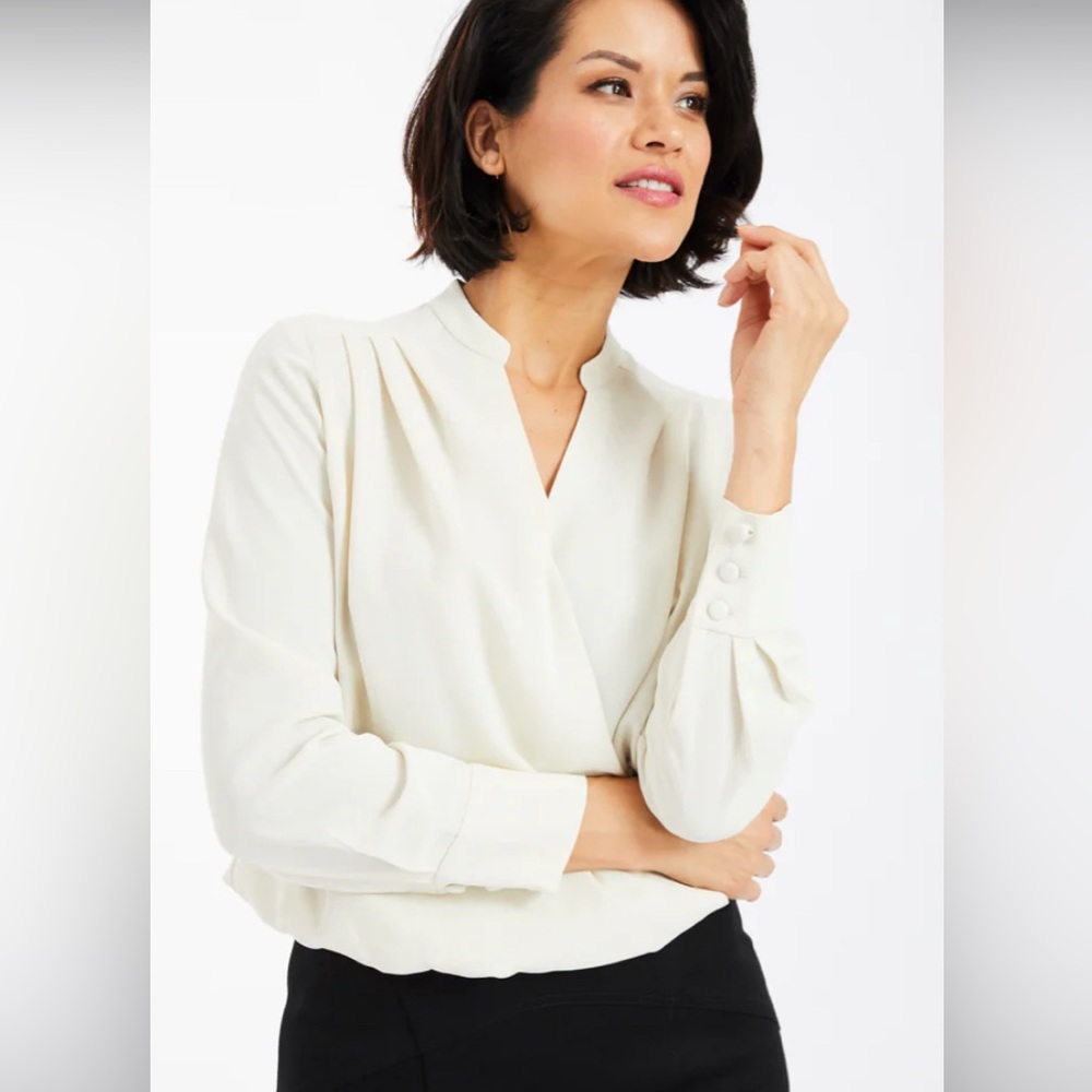 Gravitas NYC Qiu Jin Never tuck blouse in Visionary